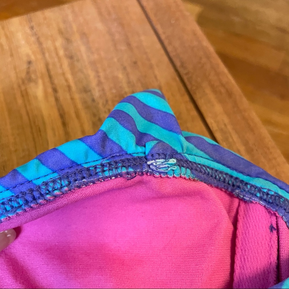 Striped Ruffled Bikini Top - Picture 4 of 4